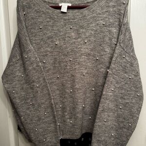 Bundle 2 sweaters - Gray with Pearl Studs and Black with Silver dots
